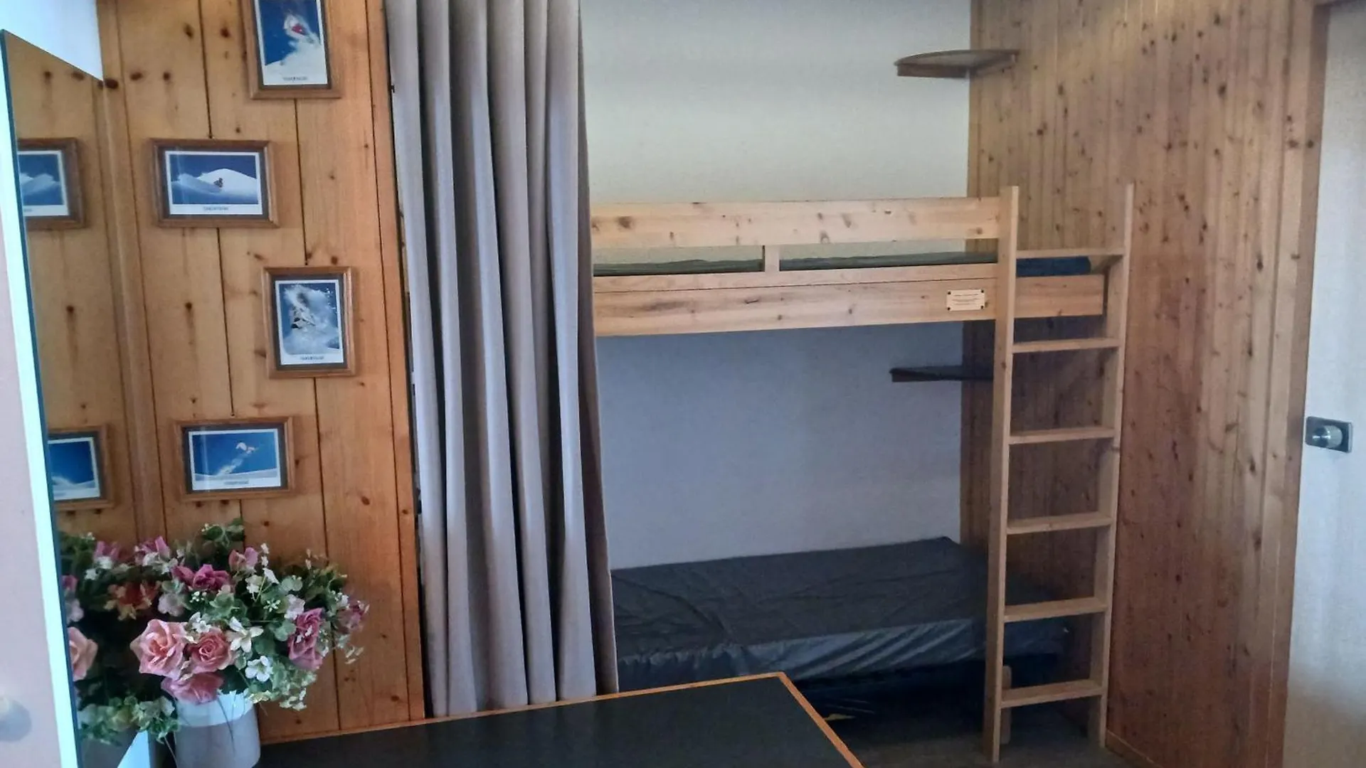2 Pieces, Proche Pistes Et Commerces, 6 Pers., Balcon, Animaux Admis - Fr-1-411-264 Les Arcs  France